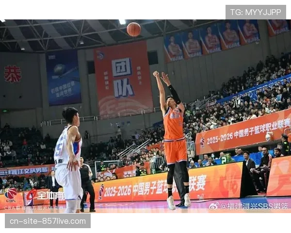 福建晋江文旅邹阳20分10篮板 本土球员成长助力逆转